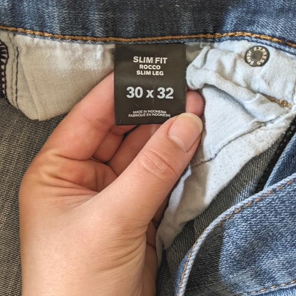 Express slim fit, distressed jeans - Picture 3 of 6